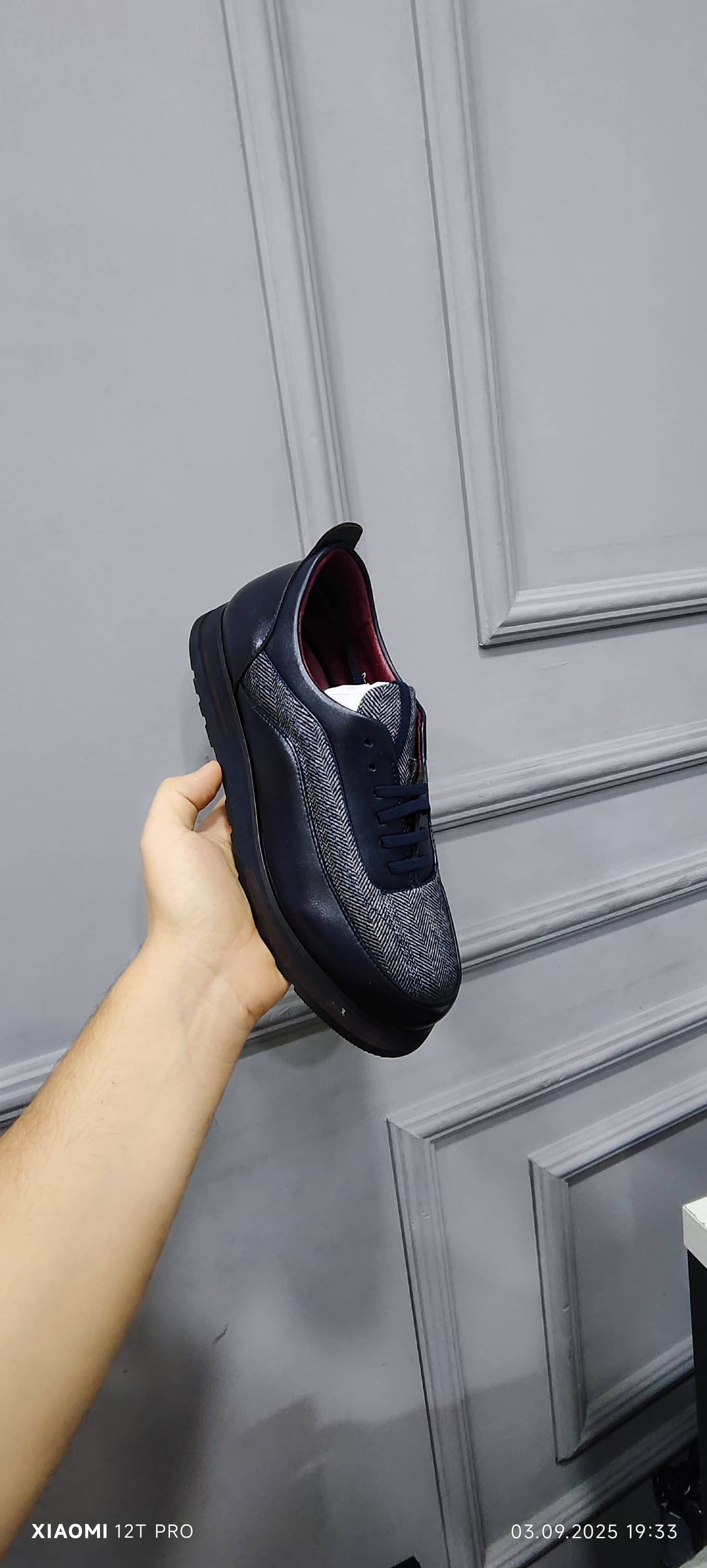 D.Uomo China Cross D-38 17 drp koja zaminitel / Black / 39 1