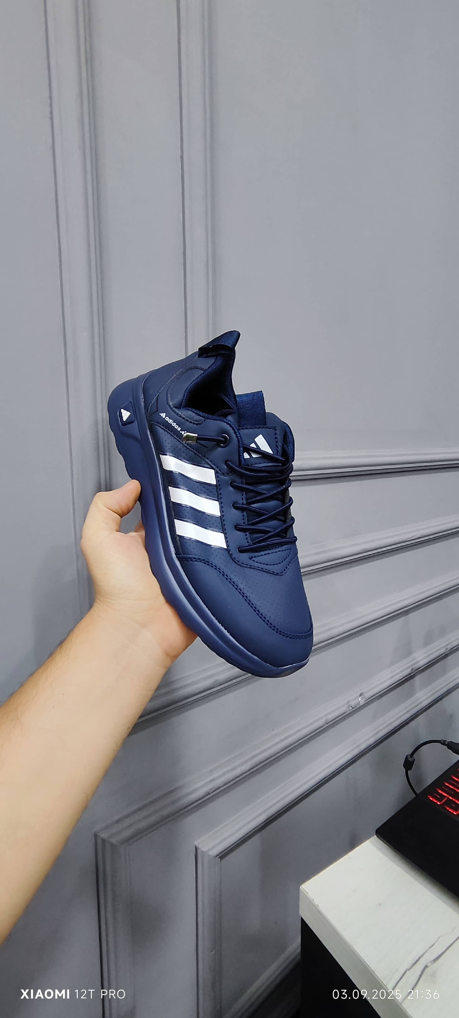 Adidas XIUXIAN China Cross ip rez / D.blue / 41 1