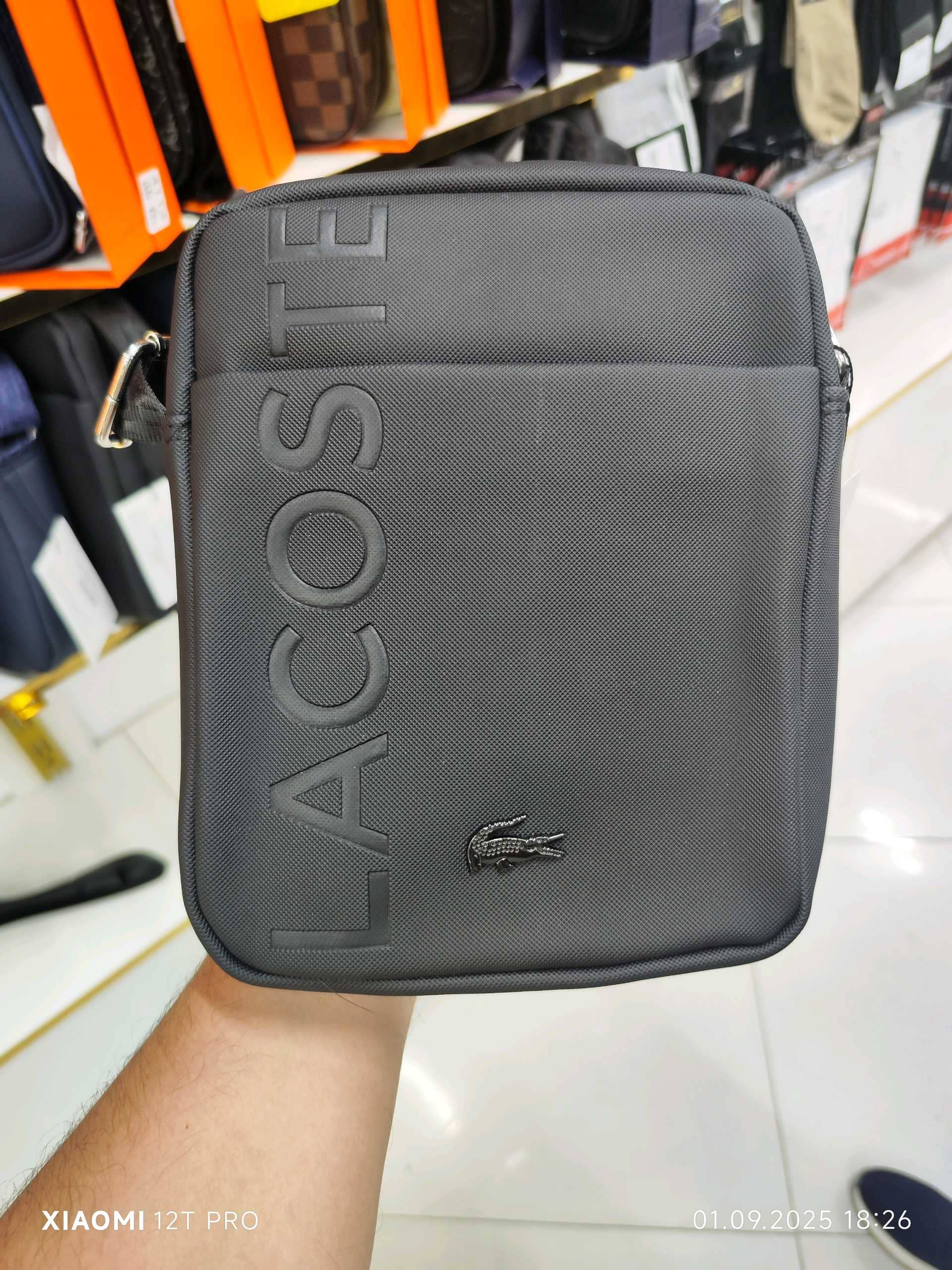 Lacoste China Sumka 512-2# 2
