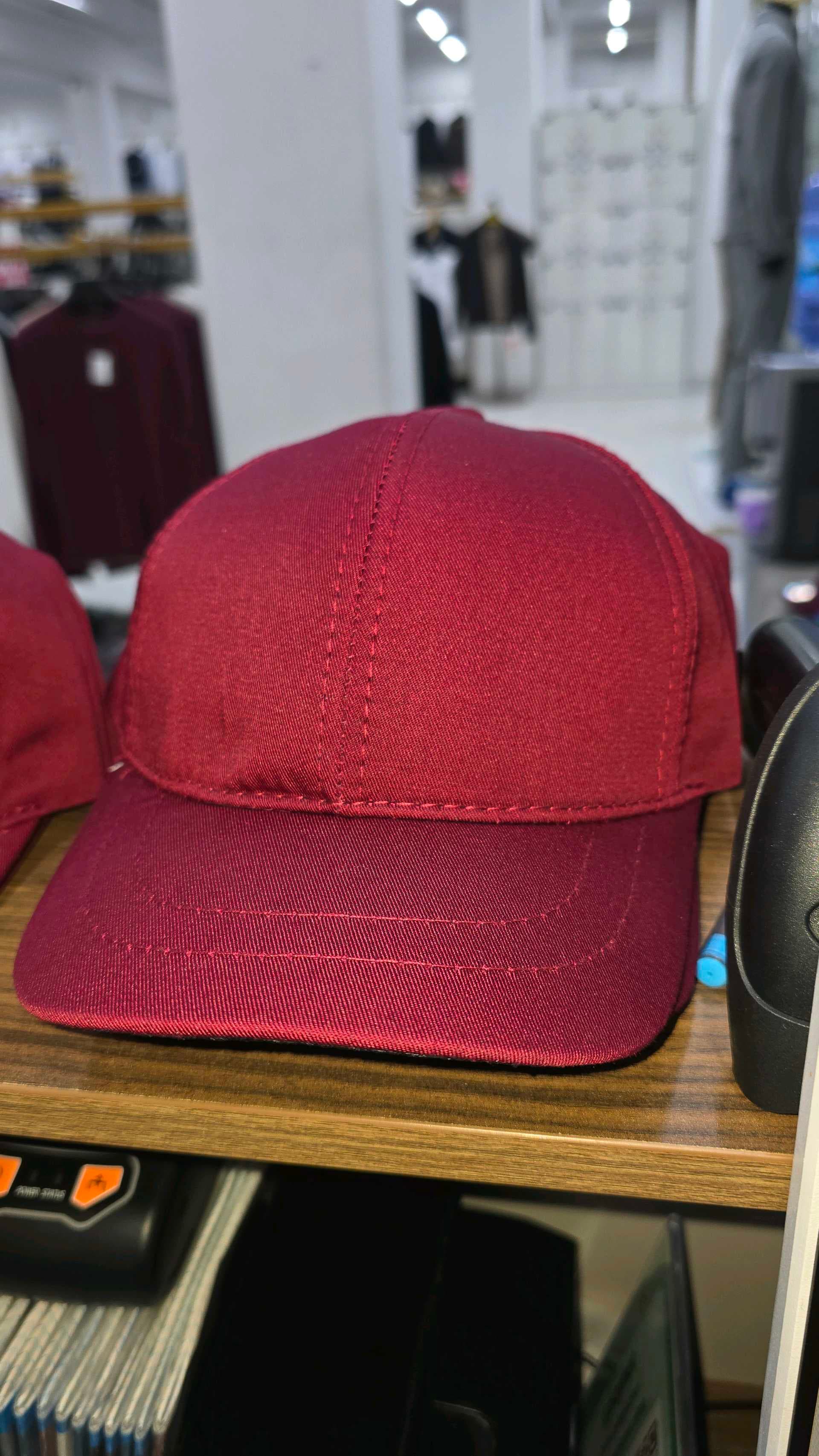 Kepka Bordo