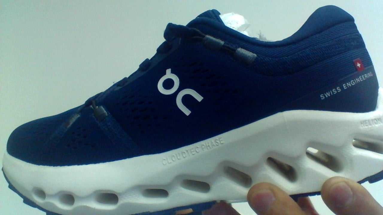 On Cloud china Cross FVO 014 / Grey / 44