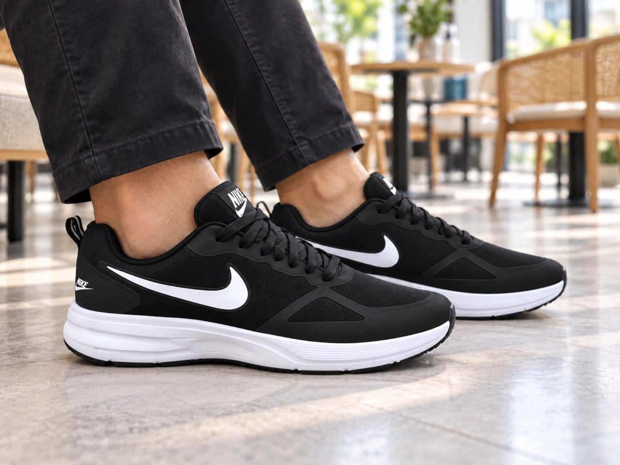 Nike China Cross 112 / Black / 42