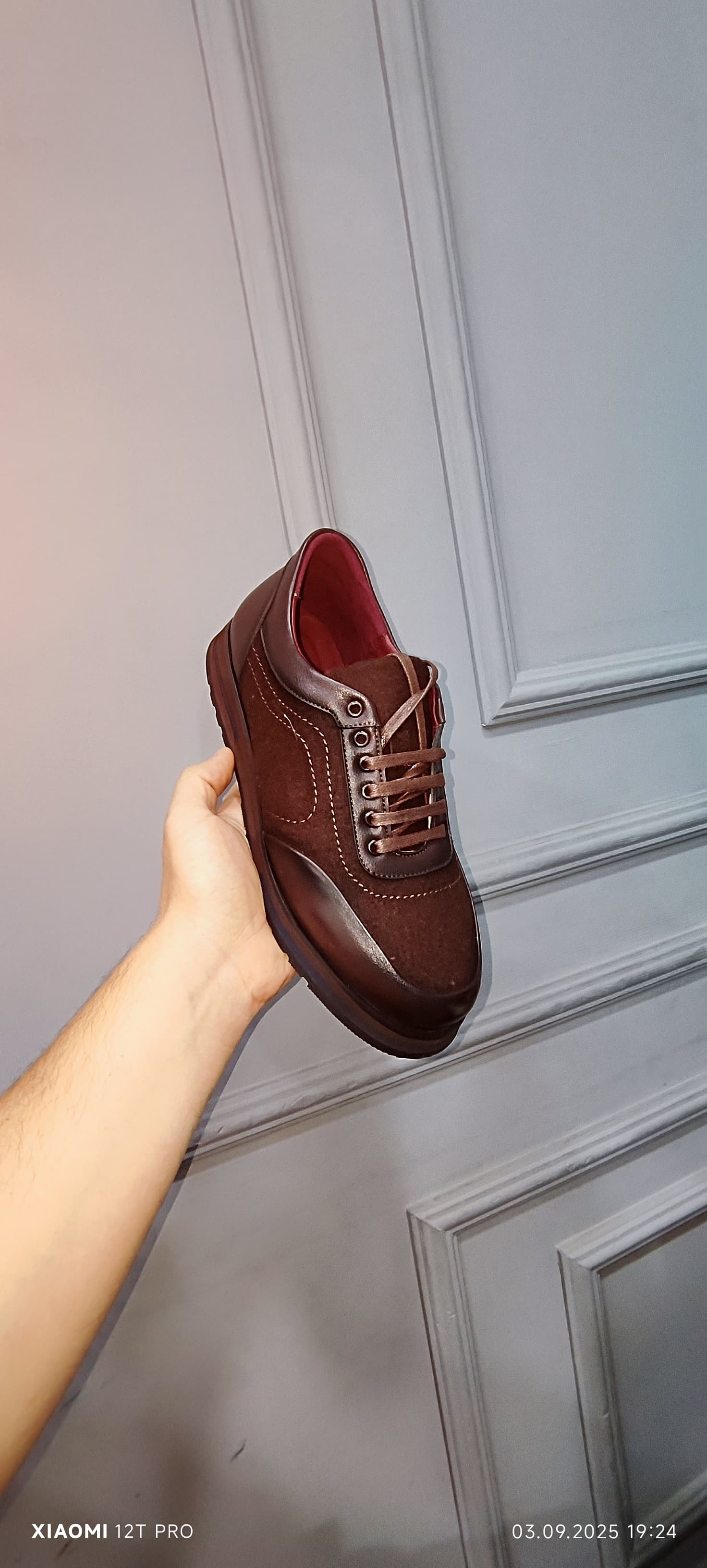 D.Uomo China Cross D-39 20 drp koja zaminitel / brown / 40